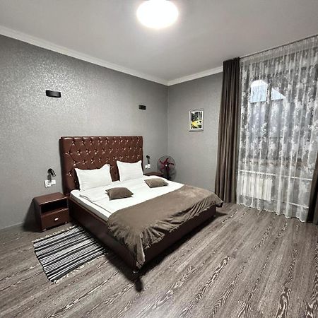 Deluxe Spa-Hotel Ustʼ-Kamenogorsk 외부 사진