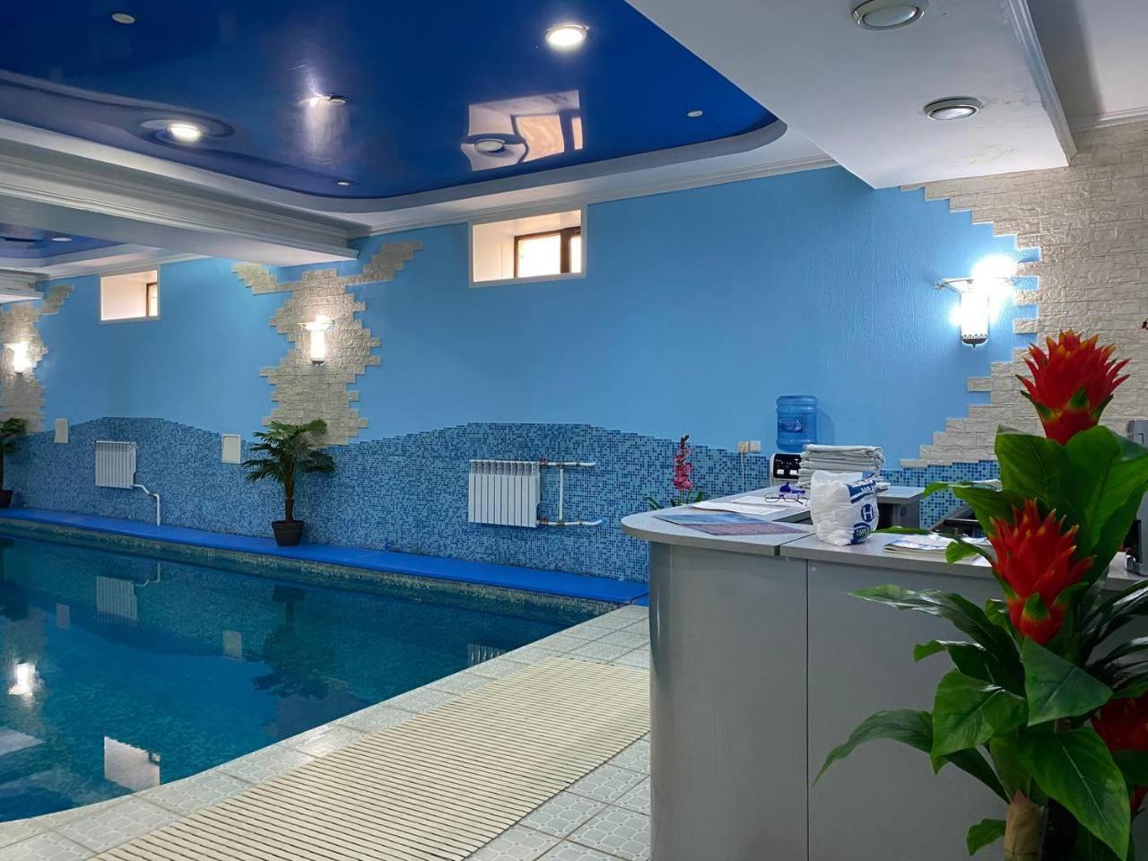 Deluxe Spa-Hotel Ustʼ-Kamenogorsk 외부 사진